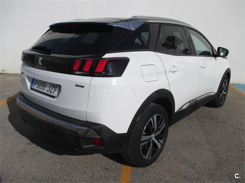 Peugeot 3008 Allure Puretech 130