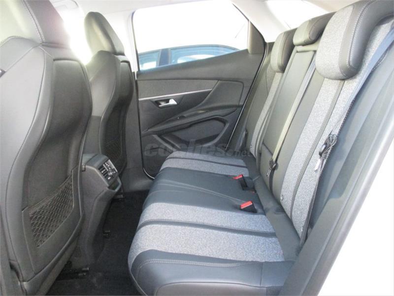 Peugeot 3008 Allure Puretech 130