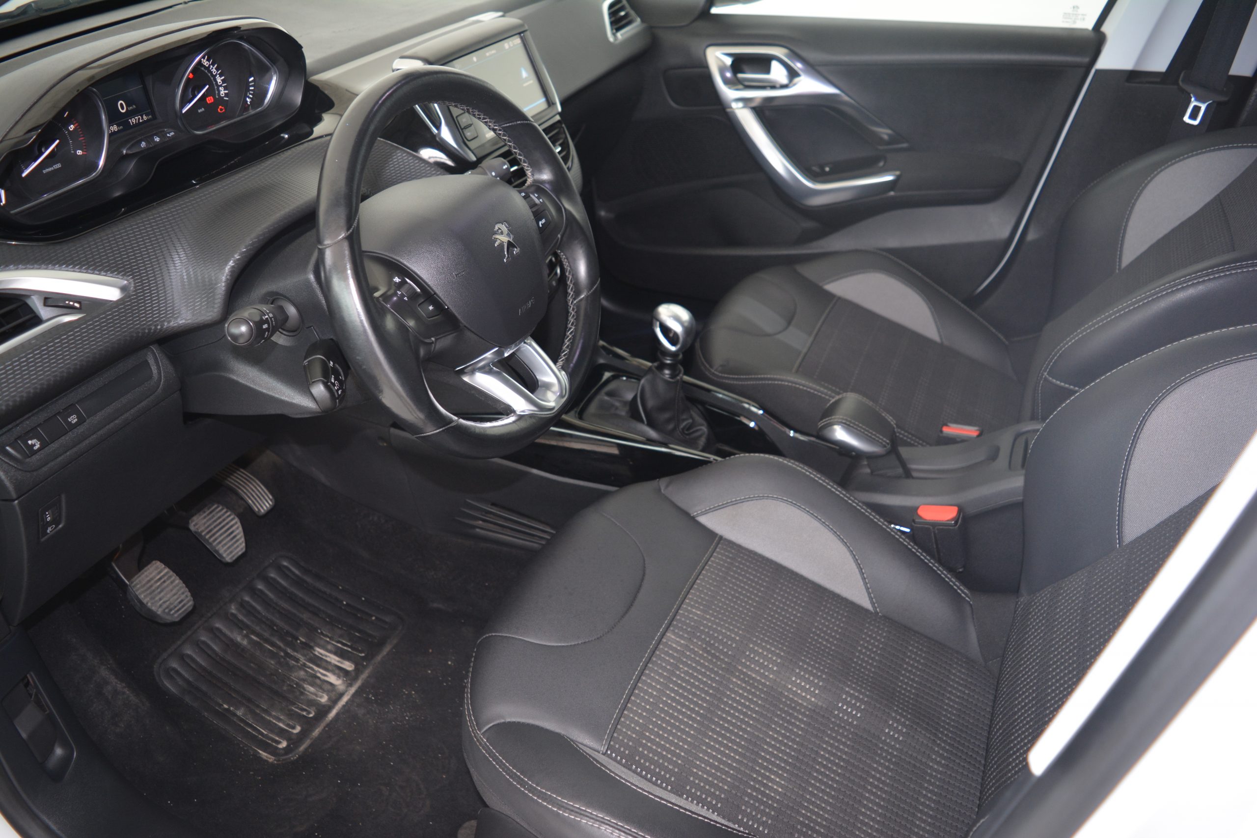 Peugeot 2008 Signature PureTech 82