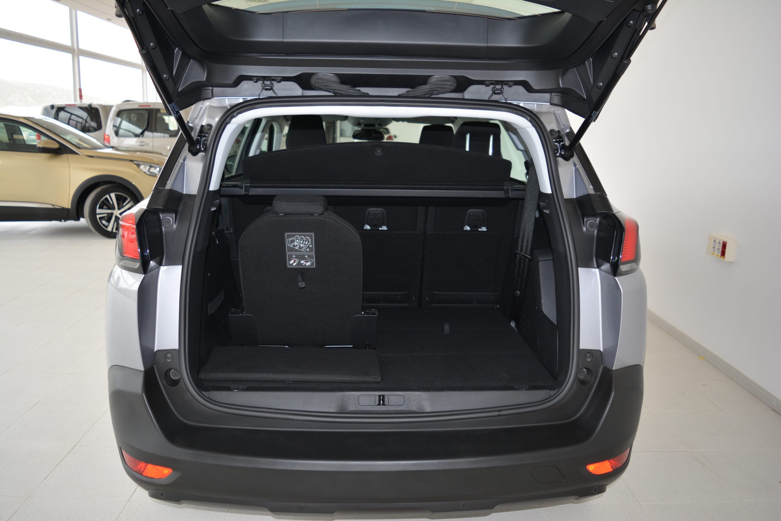 Peugeot 5008 Active PureTech 130