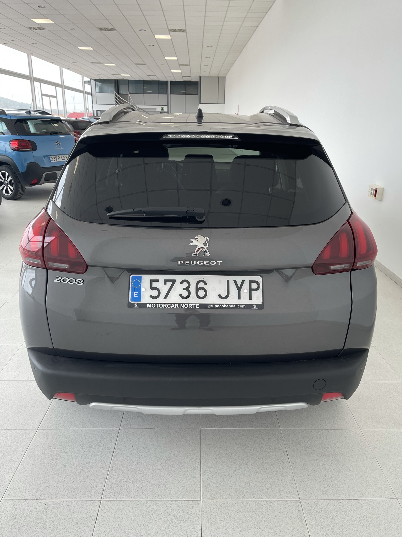 Peugeot 2008 Allure 1.2 PureTech 110