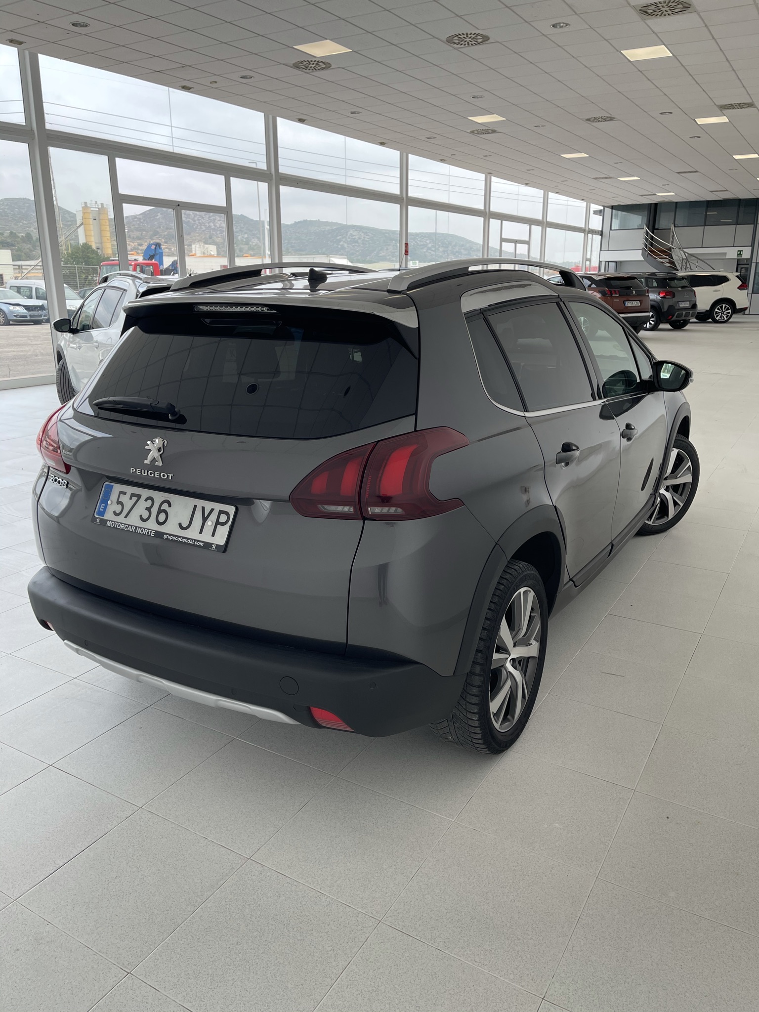 Peugeot 2008 Allure 1.2 PureTech 110