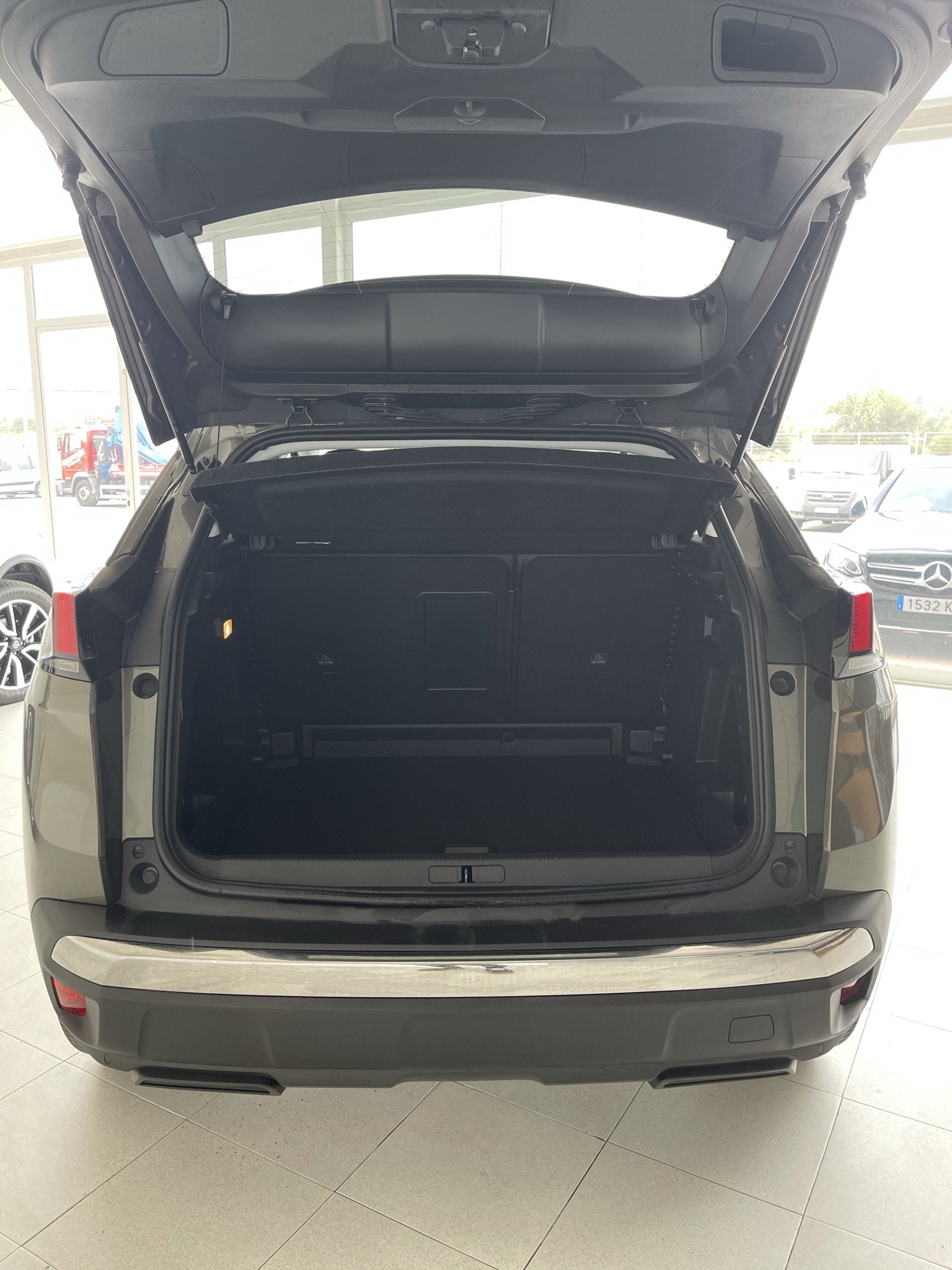 Peugeot 3008 Allure PureTech 130 S&S 6 Vel. MAN