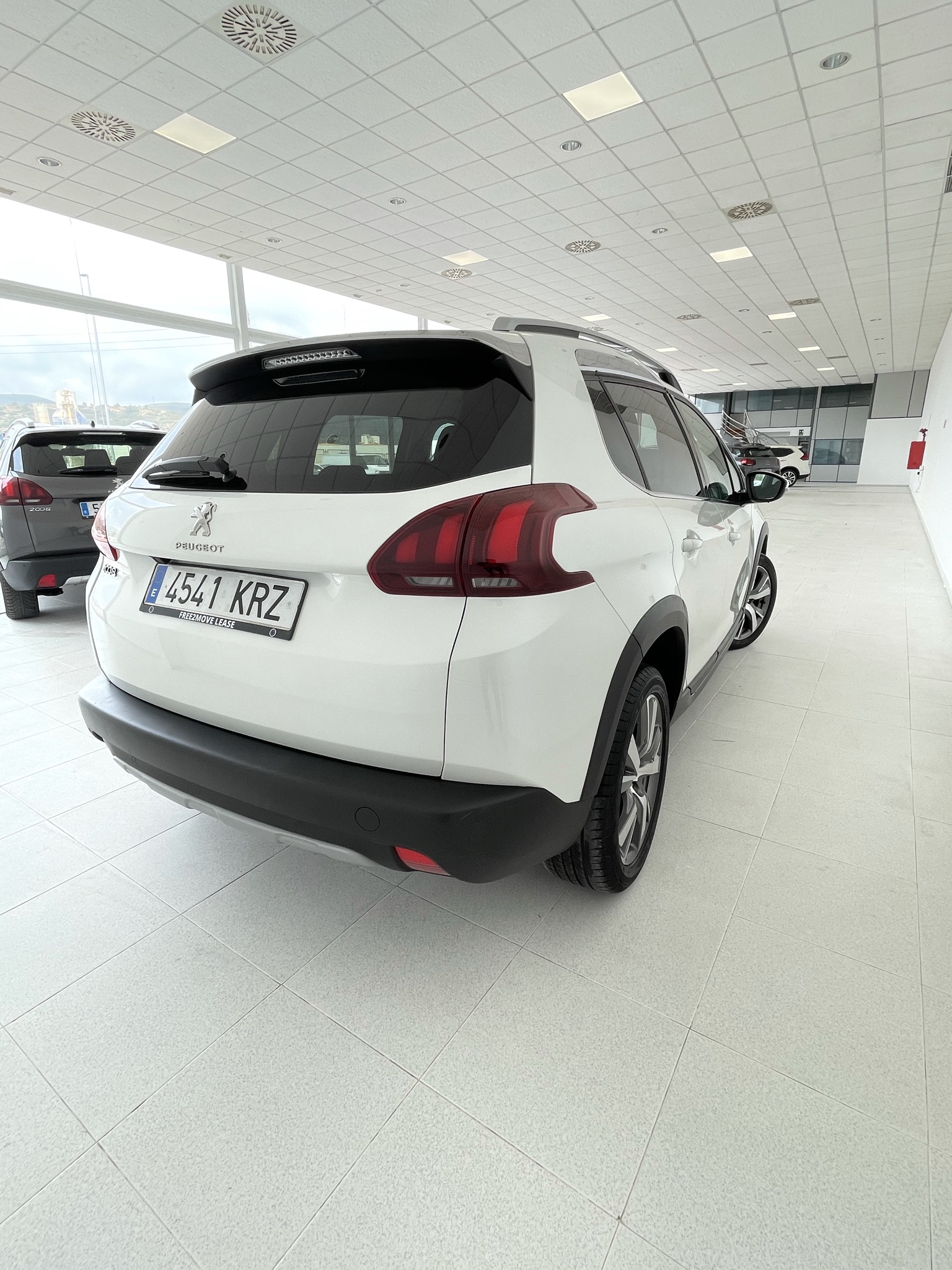 Peugeot 2008 Allure PureTech 130 S&S